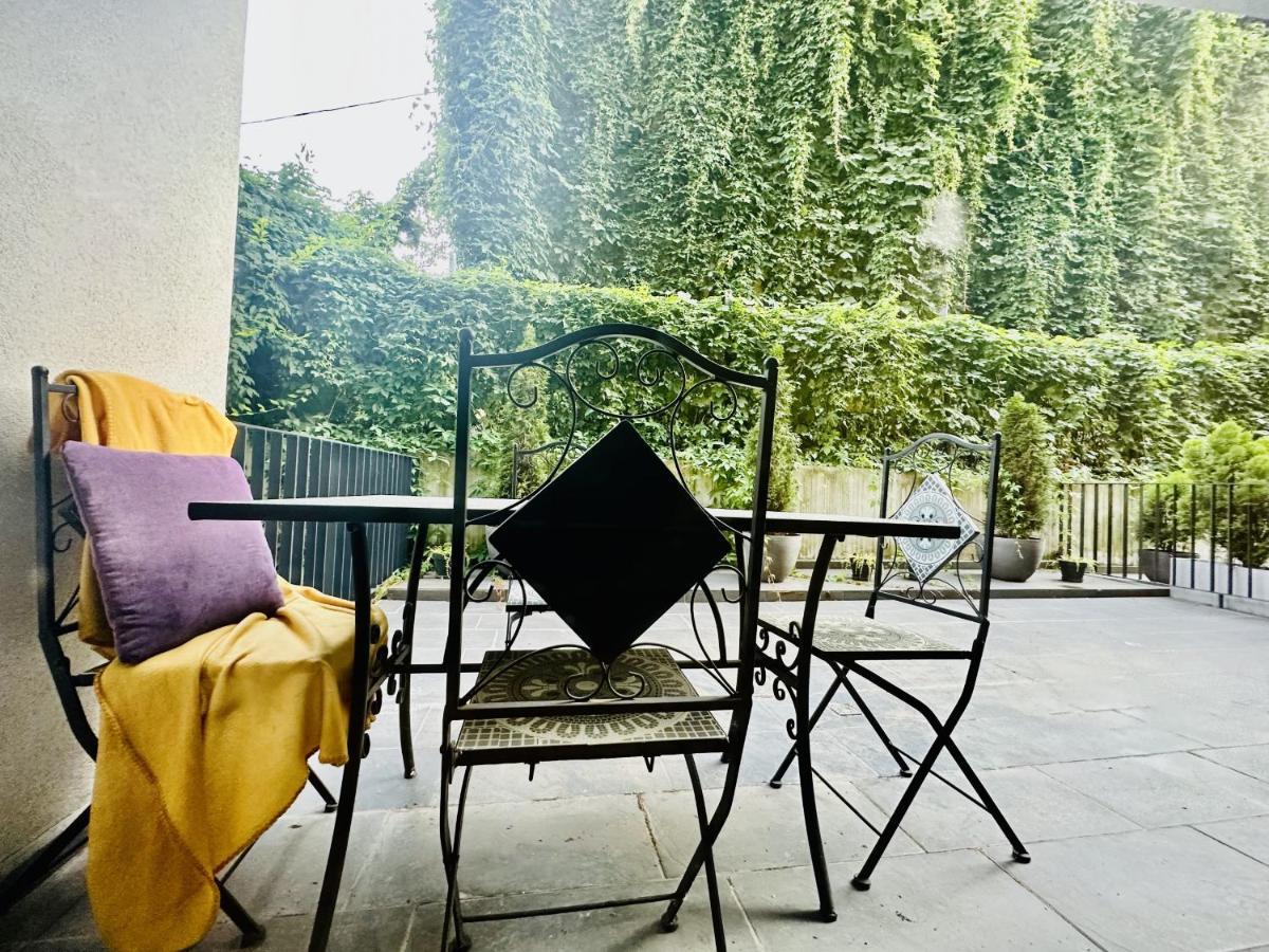 Palfi Apartment With Garden & Parking クルージュ＝ナポカ エクステリア 写真